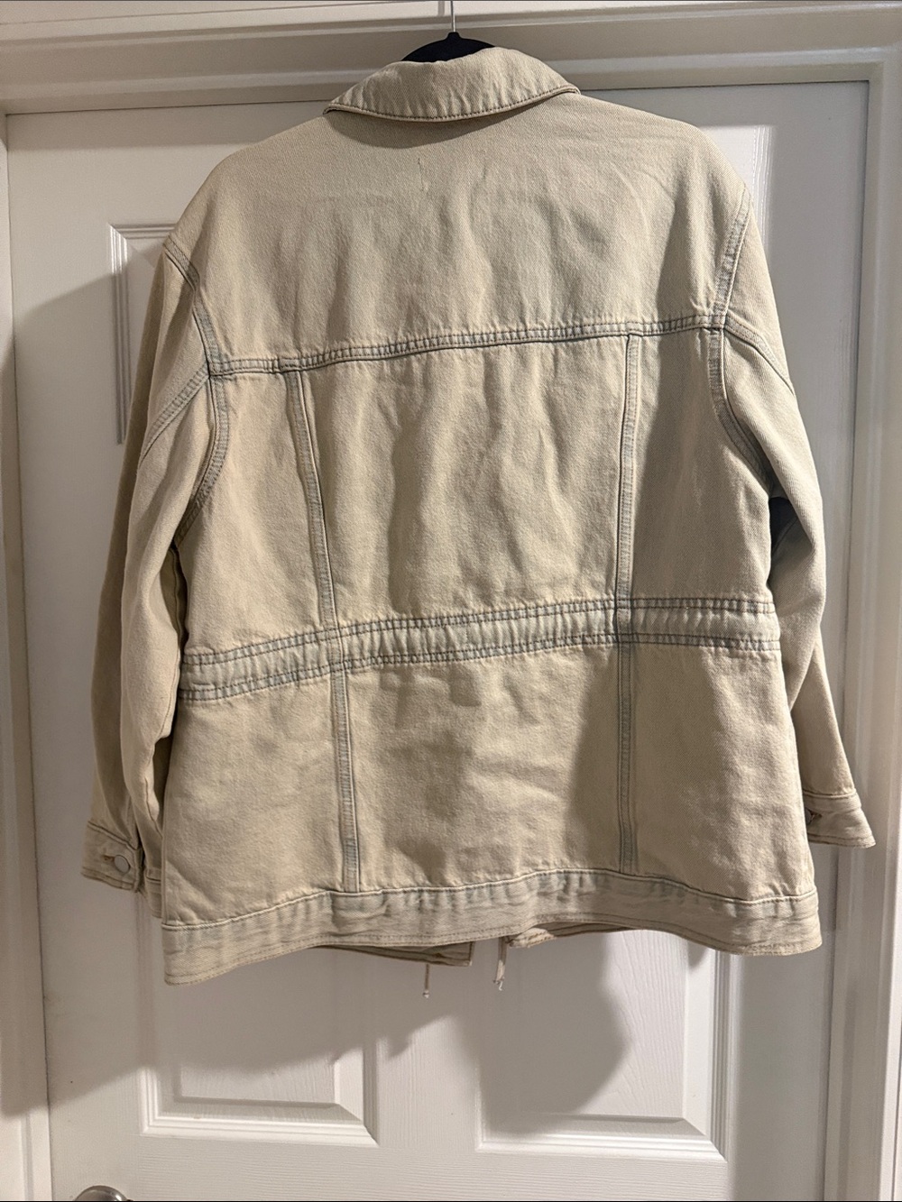 Universal Threads Denim Jacket - Picture 6 of 6